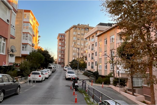 Gayrettepe Mahallesi Ömer Beşiktaş sokak Kentsel Dönüşüm Alanı