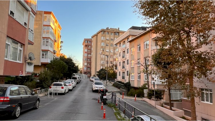 Gayrettepe Mahallesi Ömer Beşiktaş sokak Kentsel Dönüşüm Alanı
